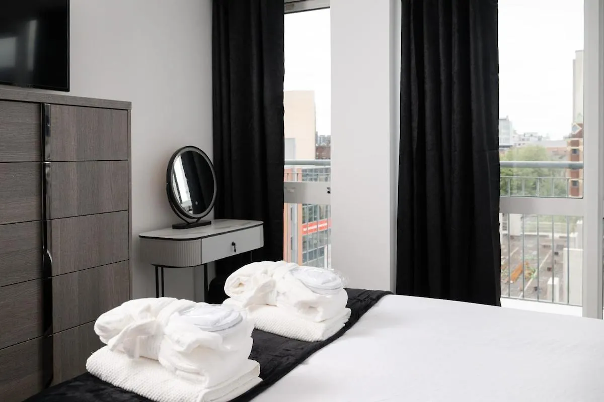 Penthouse With Balcony City View Belfast 0*,