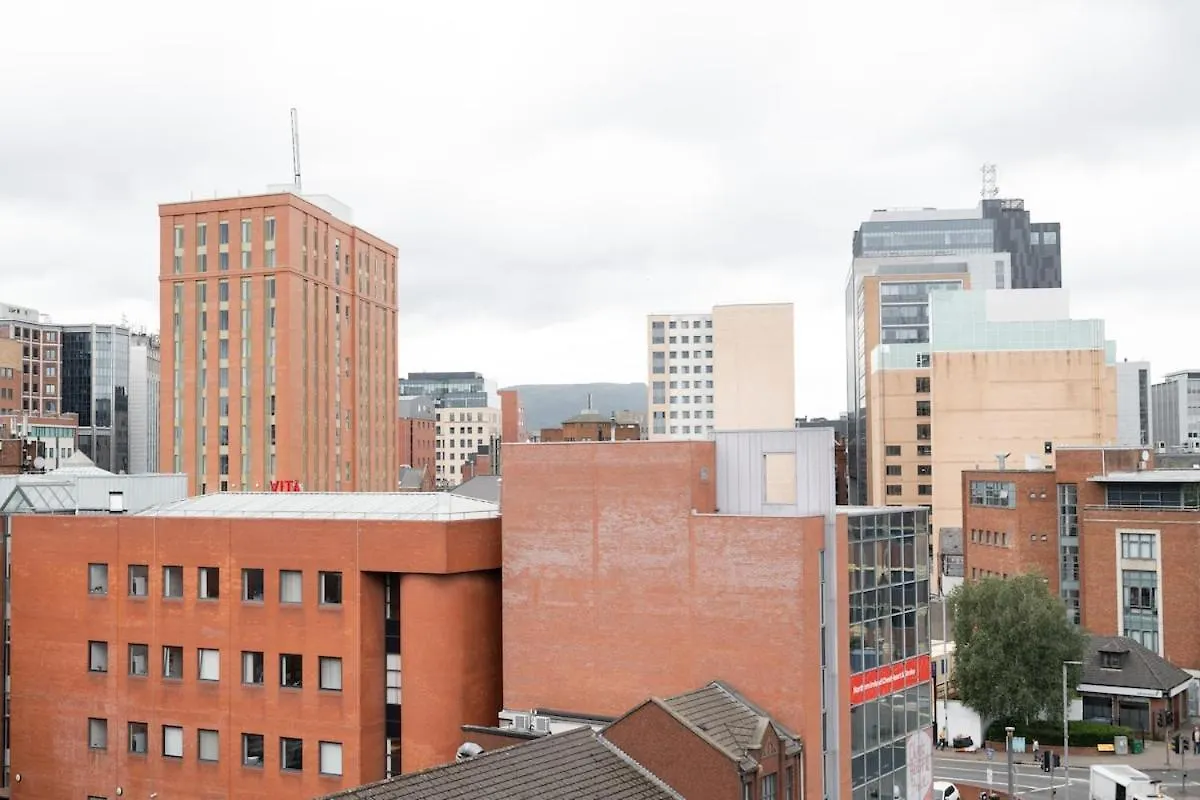Penthouse With Balcony City View Belfast Storbritannien