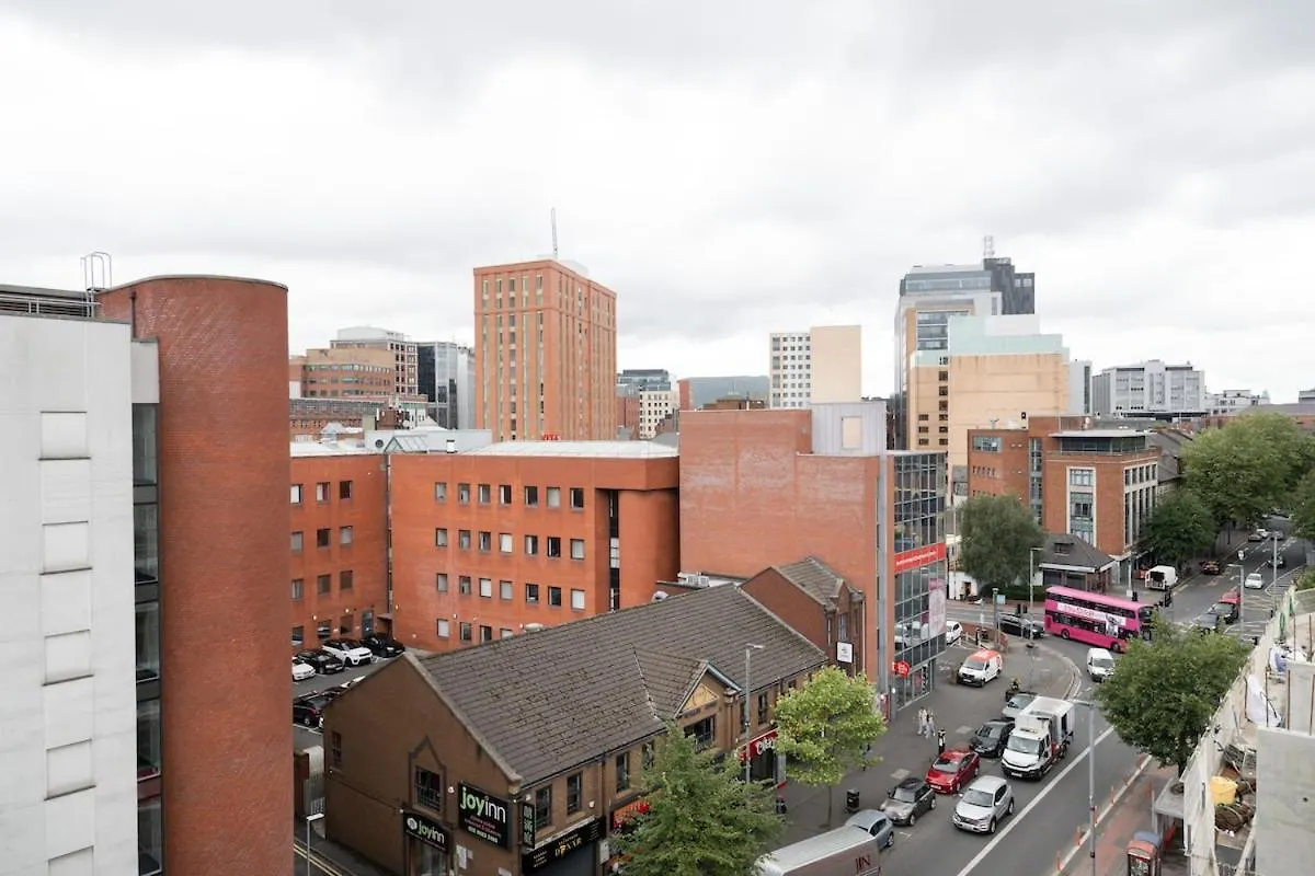 Penthouse With Balcony City View Belfast
